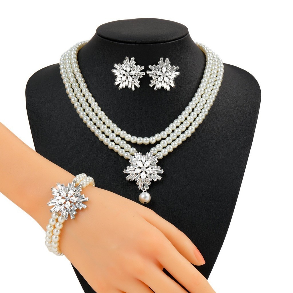 [ks0651.th] สร้อยคอมุกเทียมต่างหูสร้อยข้อมือชุดสามชิ้น High-End Promชุดเจ้าสาวชุดเครื่องประดับแฟชั่น