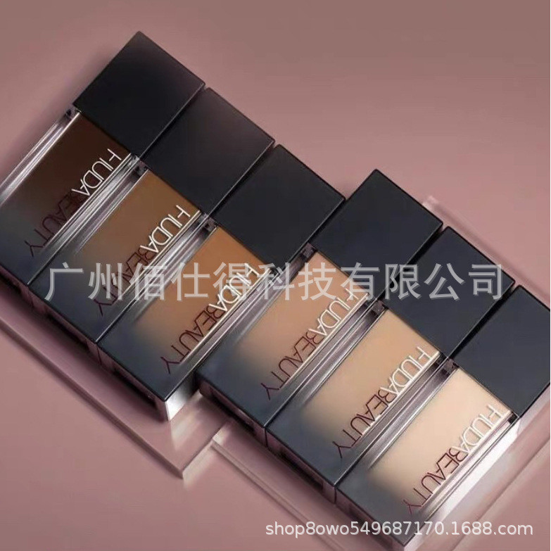 ขายร้อน huda beauty FauxFilter Filter Liquid Foundation huda beauty Foundation Matte Concealer Sandi