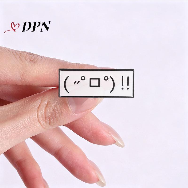 [SWTD] 4 ชิ้นความงาม Kaomoji เคลือบ Pins น่ารัก Emoticon Face เข็มกลัด Premium Mood Expression Badge