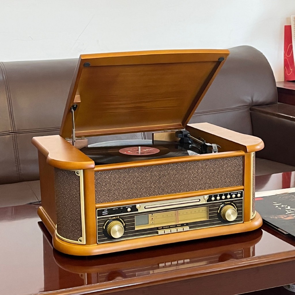 Classic Multi-Function Desktop Vinyl Record Player Classic CD Player Bluetooth Retro FM Radio Integr