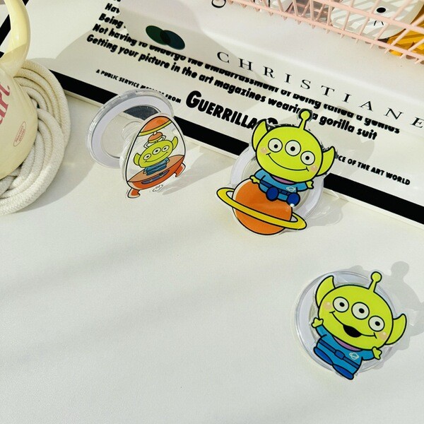 กริปเปอร์แม่เหล็ก giptok แม่เหล็ก การ์ตูนญี่ปุ่นและเกาหลีน่ารักจรวดเด็กสามตาเหมาะสำหรับ MagSafe แม่เ