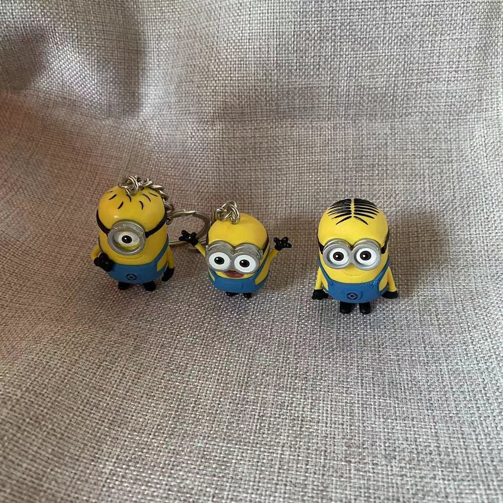 2025 Bulk Minions Big Eyes น่ารัก Despicable Me ตุ๊กตาอุปกรณ์เสริมอะนิเมะตุ๊กตาสุดน่ารักเครื่องประดั