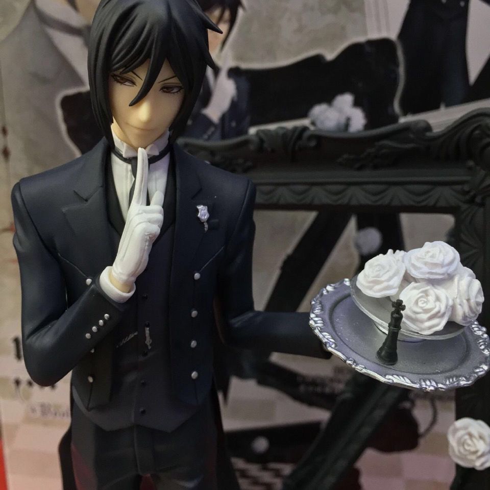 อะนิเมะรุ่นขายร้อน Sebastian Black Butler ARTFXJ รูปบัตเลอร์สีดํา Circus Article Butler รูป