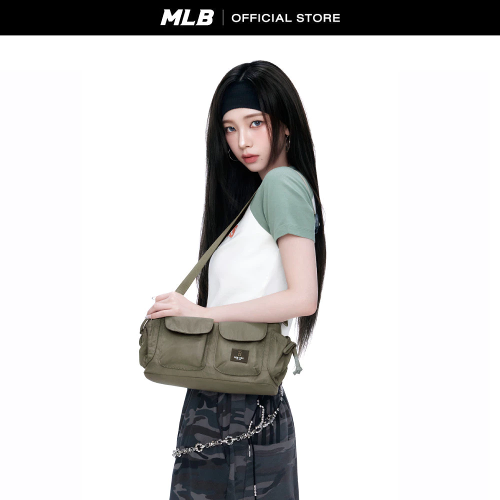[KARINA's Pick] MLB กระเป๋าสะพายข้าง ยูนิเซ็กส์ Unisex Basic Gorpcore Pocket Crossbody Bag รุ่น 3ACRB035N 50BKS สีดำ