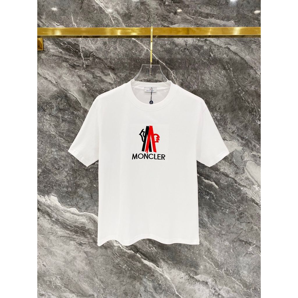 Moncler/Moncler/2026 เสื้อยืดแขนสั้นคอกลมคู่สไตล์ผู้ชายSlim-Fit Slimmerดูกีฬาฤดูร้อนโลโก้พิมพ์กีฬาแข