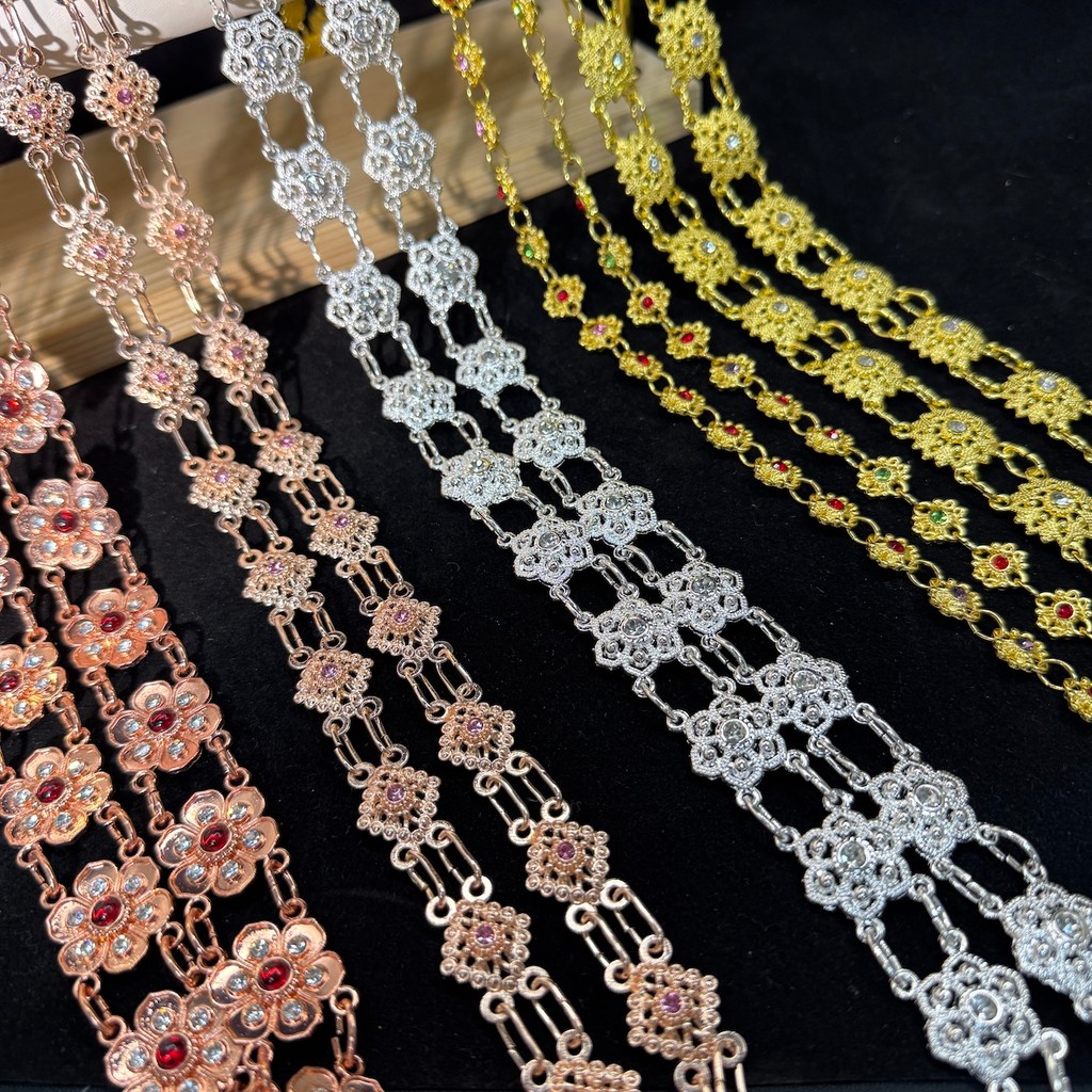 Elegant you สร้อย สังวาลย์ ชุดไทย  ประดับ เพชรพลอย เพชร