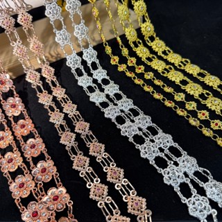 Elegant you สร้อย สังวาลย์ ชุดไทย  ประดับ เพชรพลอย เพชร