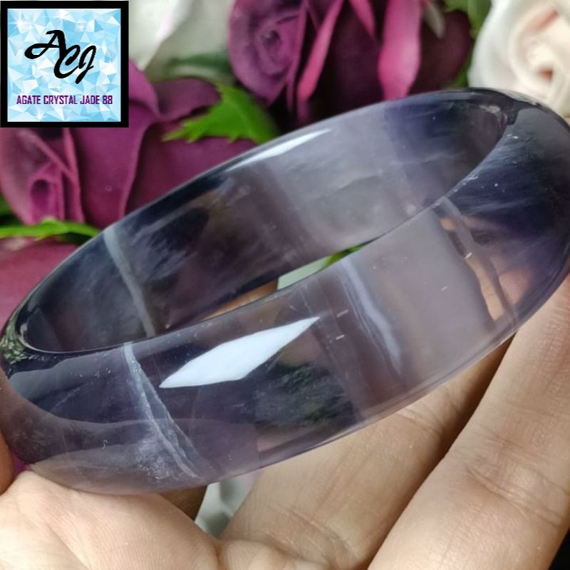 กําไลฟลูออไรต์คริสตัลรักษาสีม่วง 58 มม.精品彩七叶开花卉植物手套装 58 มม.