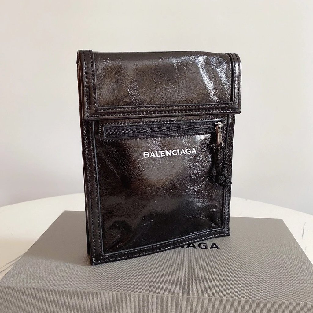 Balenciaga กระเป๋าข้าวนอก/สายเอว รุ่น 801Balenciaga
