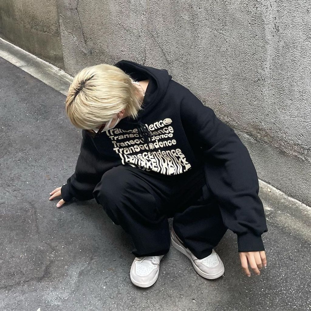 [i4p STUDIO] Ningyizhuo Xie Keyin Bae Zhenying สไตล์เดียวกัน ILIT Letter Hooded Sweatshirt ผู้ชายผู้