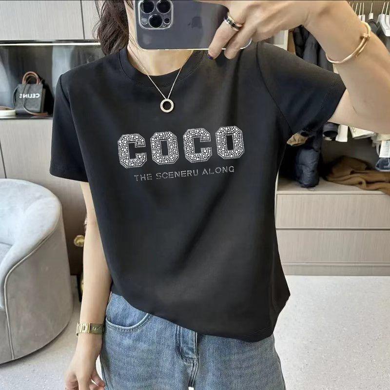 เสื้อยืดแขนสั้นสีขาวหลวมๆ พิมพ์ลายตัวอักษรเพชรเนื้อหนาสไตล์ยุโรป ผ้าฝ้ายแท้ 2025 รุ่นใหม่ แฟชั่นฤดูร้อน เข้าคู่กันทุกชุด