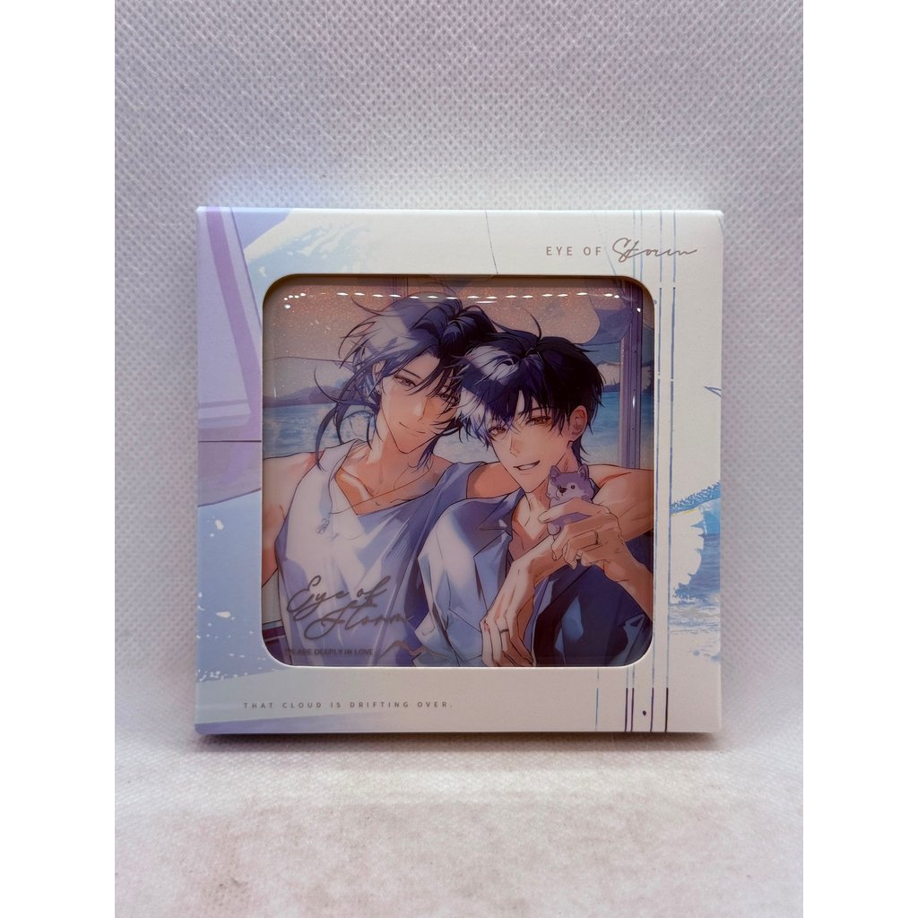 明草台风眼 Badge Pin Eye Of Storm01