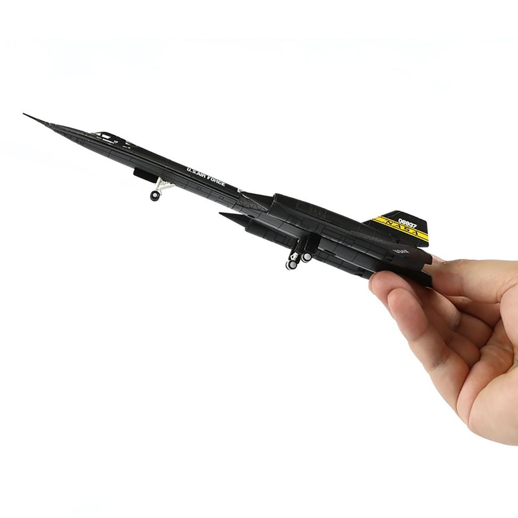 [คลังสินค้าพร้อม] SR-71 Blackbird Reconnaissance Aircraft Alloy Model 1: 144 Fighter NASA Painting A