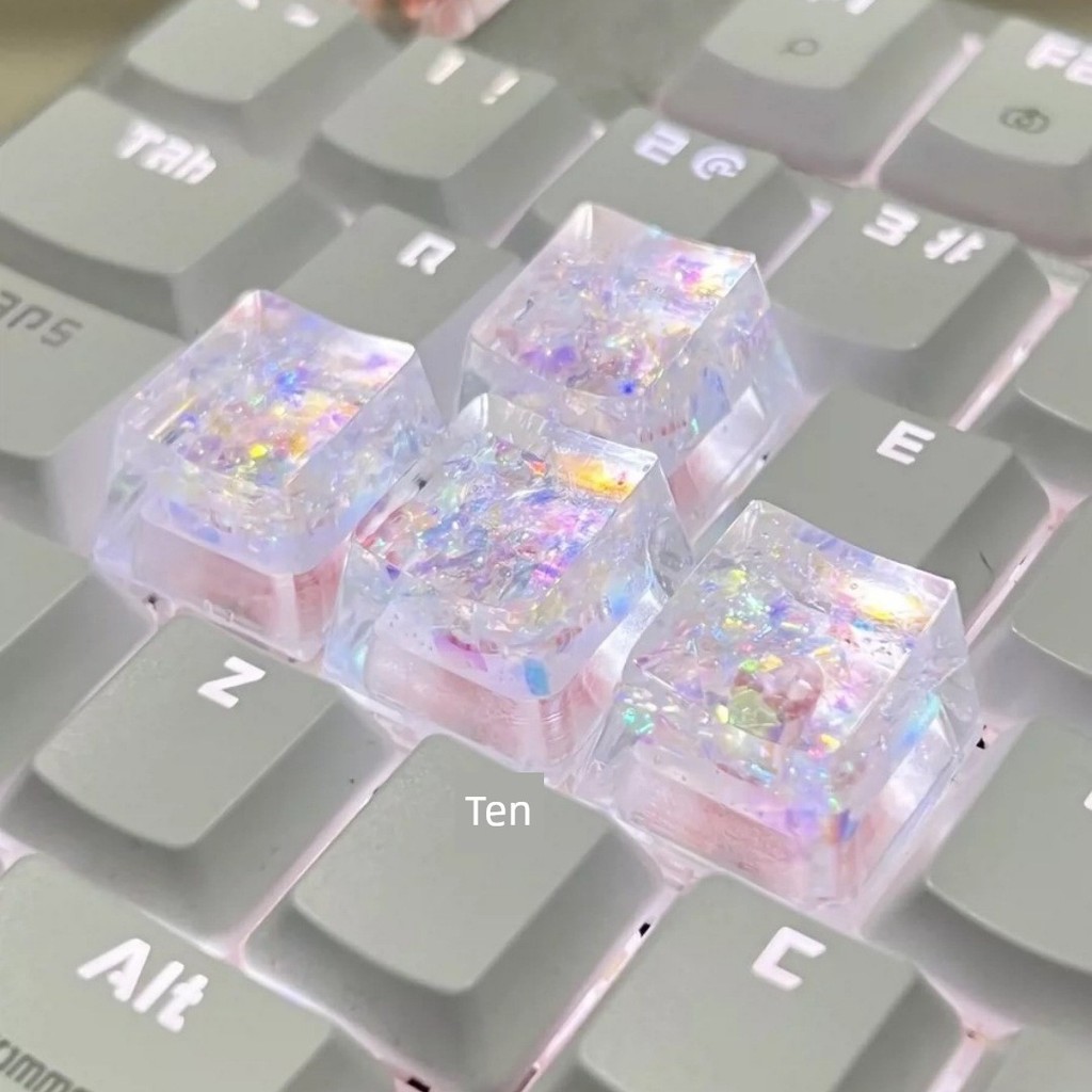 keycap ไทย keycap ส่วนบุคคลเดิมทําด้วยมืออีพ็อกซี่โปร่งใสเปลือกกระดาษปุ่มกดเรซิ่นที่มีสีสันข้ามแกนแป