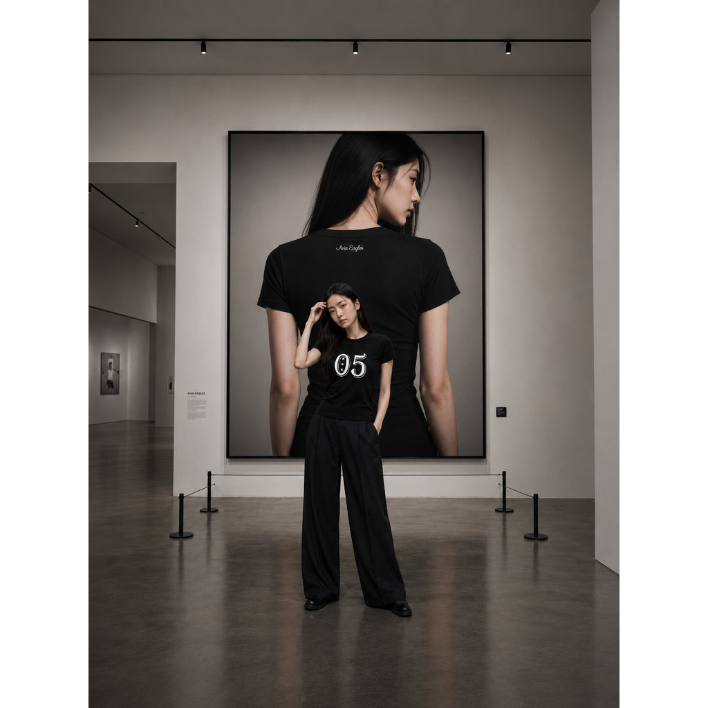 AVIA AVIA Hot Girl Slim เสื้อยืดแขนสั้นพิมพ์ฤดูร้อน Slimmer ดูสีดําสั้นด้านบนขนาดเล็ก
