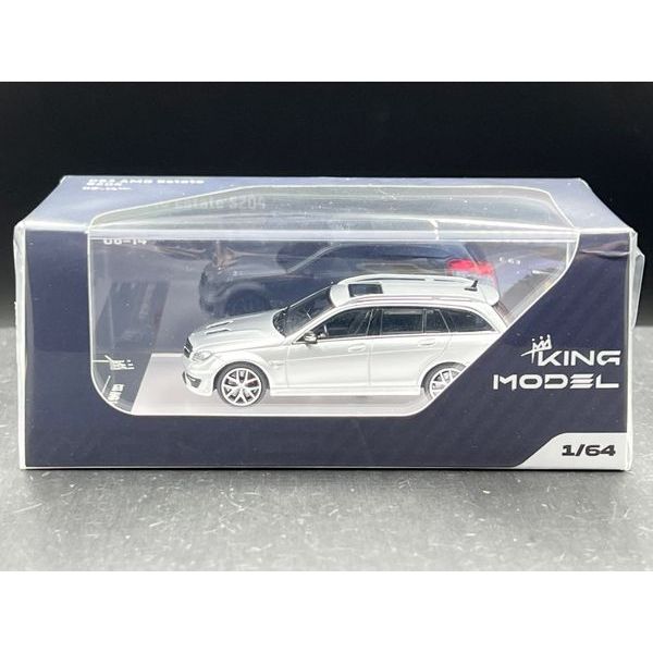King Model 1/64 
Benz C63AMG Travel Version W204 Diecast Model : Silver