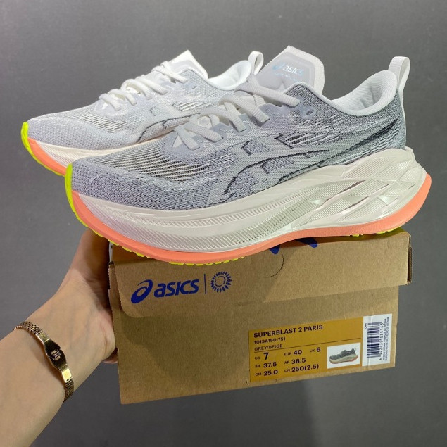 Asis-Superblast 2.0 รองเท้ากีฬาดีไซน์ทันสมัย ทนทานและกันลื่น ระบายอากาศได้ดี