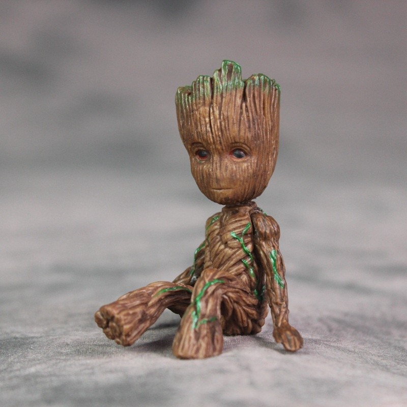 ตุ๊กตา Man Man Guardians Of The Galaxy 2 Tree Groot นั่ง Tree Man Baby Posture