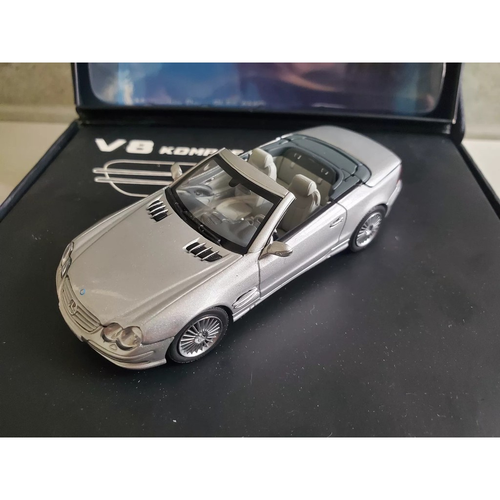 Norev1/43 Mercedes-Benz sl55 AMG R230 Silver Very Textured Mercedes-Benz sl55 AMG R230 หลังคารถสามาร