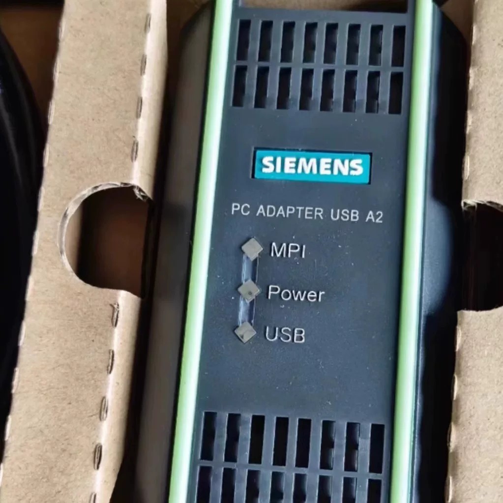 6GK157-0BA00-0AA0 สายเคเบิลการเขียนโปรแกรม Siemens 6ES7972-0CB20-0XA0