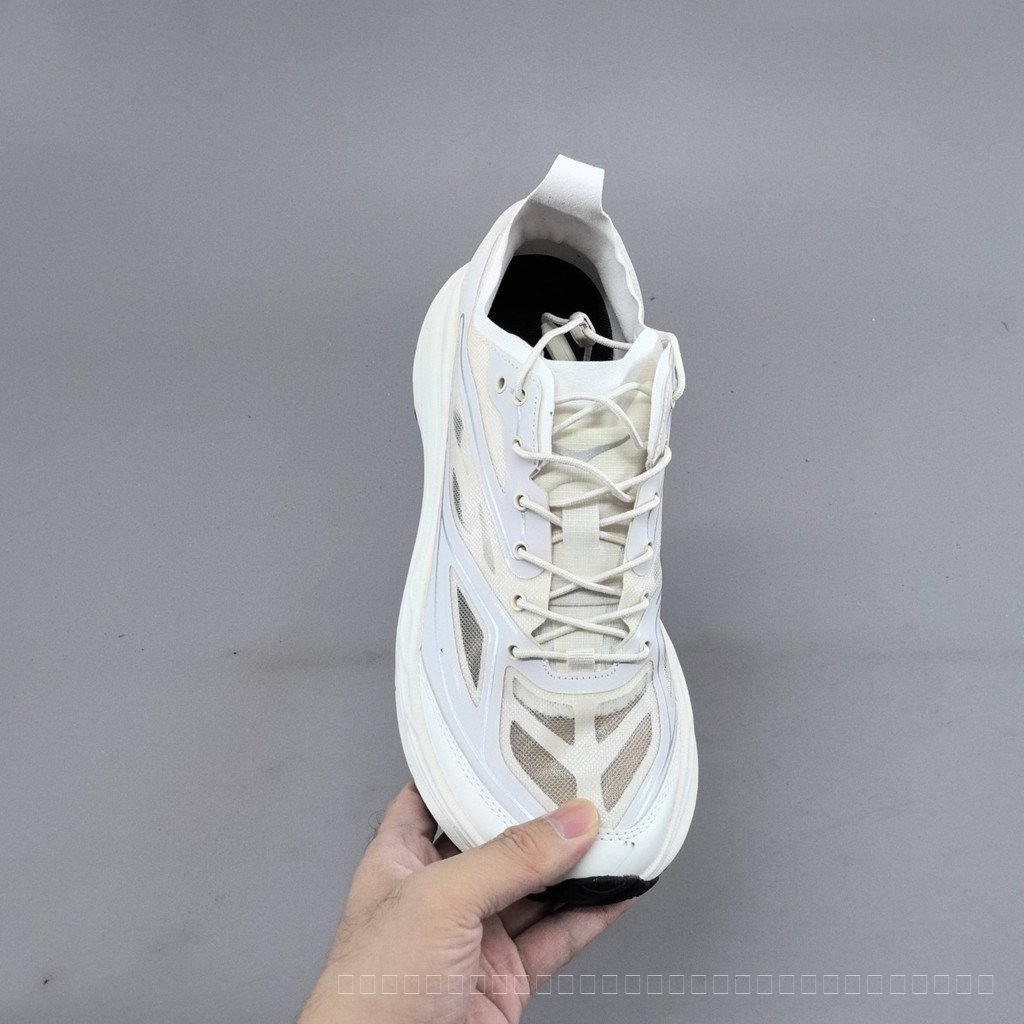 HOKA Stinson One7 รองเท้าวิ่งผู้ชายs ผู้หญิงs หนาเบาะตาข่ายระบายอากาศรองเท้าผ้าใบสีขาว U0NB