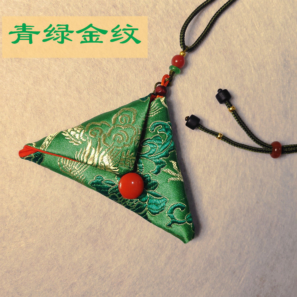 五色护身福袋项链项圈三用免型大三角袋安全棉可爱ห้าสีป้องกันร่างกายกระเป๋าสร้อยคอทอสามใช้เย็บฟรีขนาดใหญ่sdf