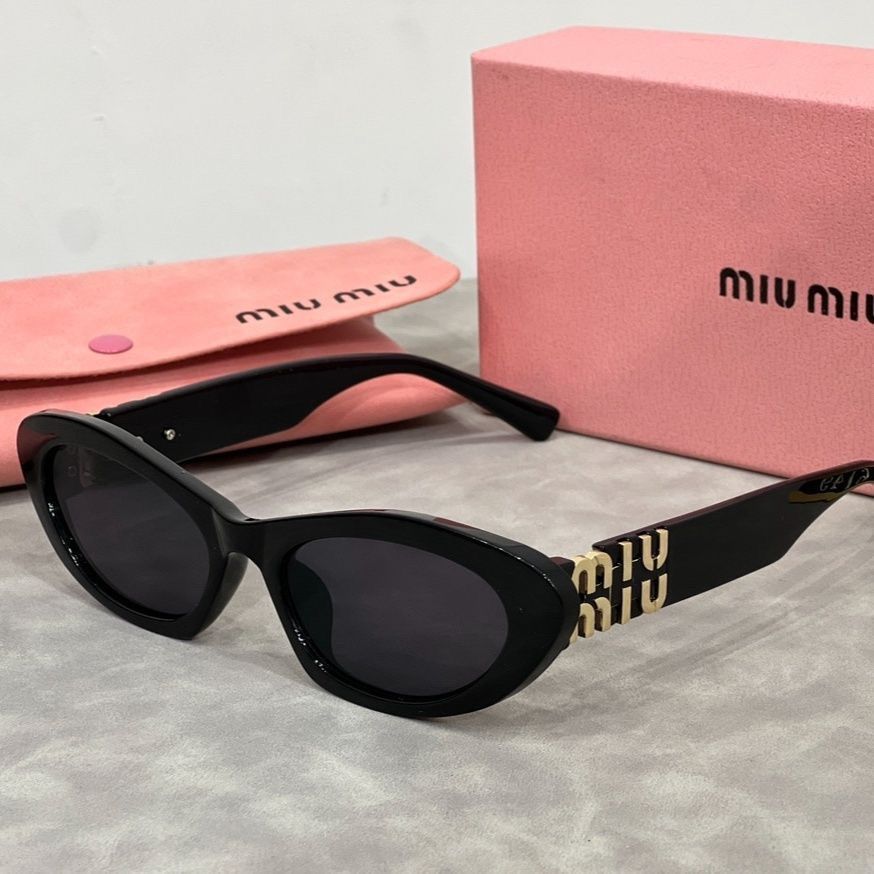แว่นกันแดด MIU MIU MIU เครื่องประดับแฟชั่นเฉพาะ แว่นกันแดดสีดํามูลค่าสูงระดับไฮเอนด์