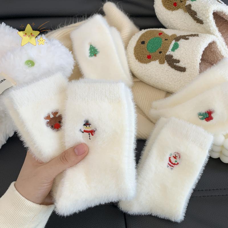 [JBTH] สีขาว Faux Mink Fur ถุงเท้าต้นคริสต์มาส Snowman Santa Claus ถุงเท้าเย็บปักถักร้อยสําหรับฤดูหนาว Warm Thicken Plush ถุงเท้าชั้นของขวัญ [JB]