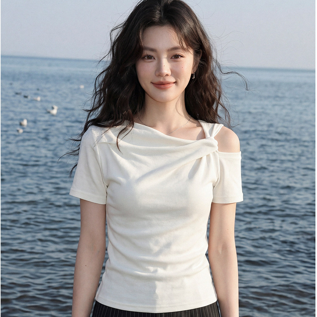 เสื้อยืดแขนสั้นผู้หญิงฤดูร้อนสไตล์ใหม่สไตล์เกาหลีสลิมฟิตปัก Di