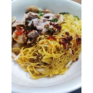 บะหมี่ไข่พิเศษ แผ่นเกี๊ยว ชั้นหนึ่ง ตรา เป็ด ขนาด 500 กรัม (ไม่ใส่วัตถุกันเสีย)