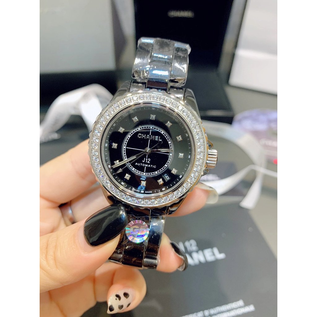 นาฬิกา Chanel J12 Series นาฬิกาด้านล่างโปร่งใส 33 มม.