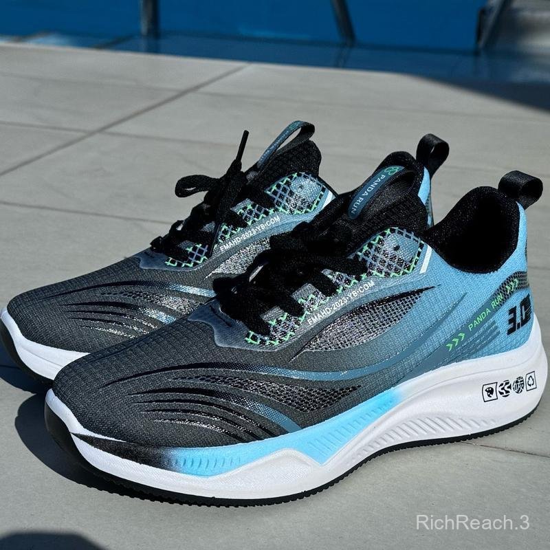 Panda Run แบรนด์คนไทย ไซส์38-48 รองเท้ากีฬาแบบลำลองใส่เที่ยว ใส่ออกกำลังกาย รองเท้าผ้าใบแฟชั่น สตรีท