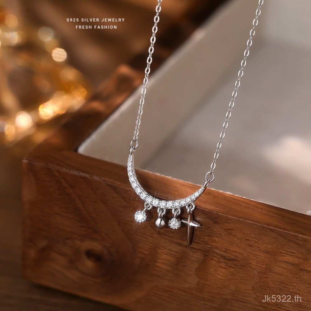 พู่เงินสเตอร์ลิงสร้อยคอหญิงออกแบบจี้ซีรีส์ชี้ดาวซอกเสี้ยวยิปโซสี่ส925กระดูกไหปลาร้าโซ่เต็มไปด้วยดวงด