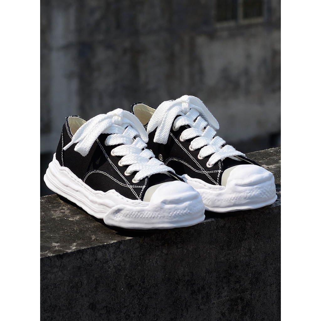 Sanrio Mihara Kangyu Open Smile MMY Melting Shoes รองเท้าผ้าใบพื้นหนาลําลอง