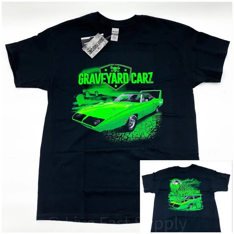 เสื้อยืด raveyard Carz - สีดำ พร้อมข้อความ Plymouth Superbird Restored (ลิขสิทธิ์แท้)
