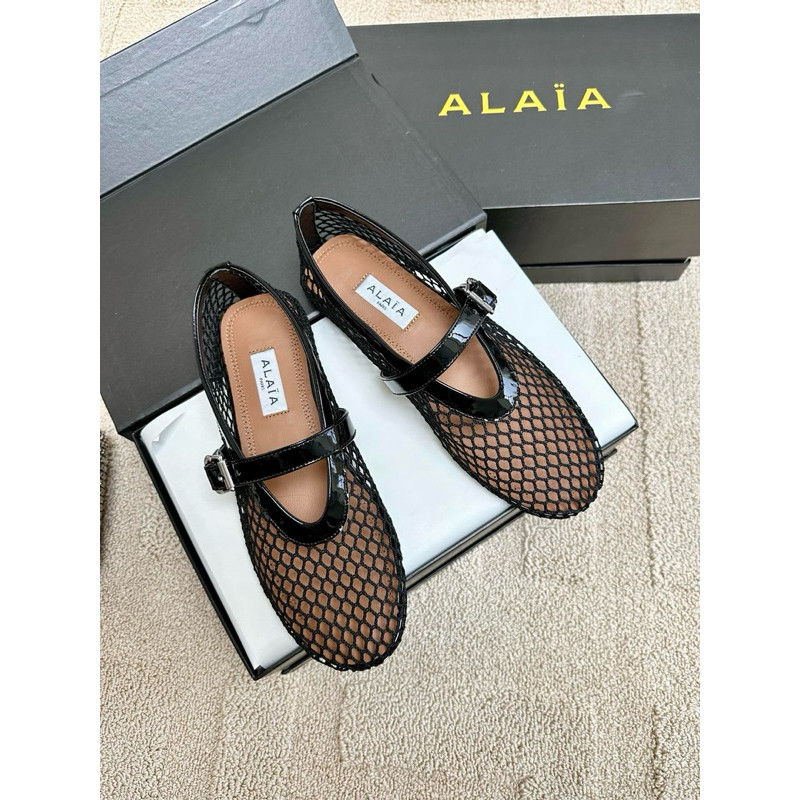 รองเท้าส้นเตี้ยบัลเล่ต์ Alaia แบบเน็ตปลาแท้ๆ