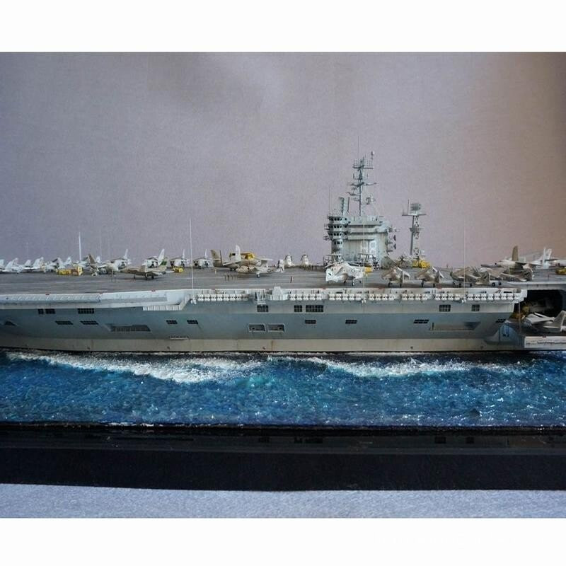 Trumpeter1/500Nitz Class Aircraft Carrier 5-in-1 พร้อมมอเตอร์ DIY Electric รุ่น 05203TH99 9VKR