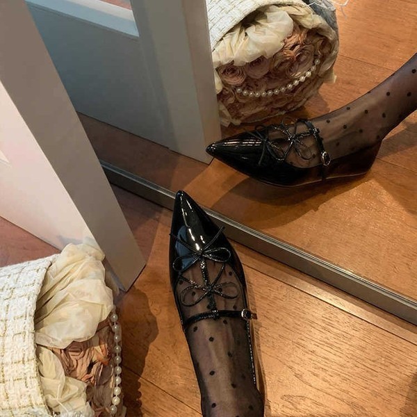 marry jane shoes รองเท้า marry jane รองเท้าMary Jane แบบหัวแหลม สไตล์จัดเลี้ยงสำหรับผู้หญิง