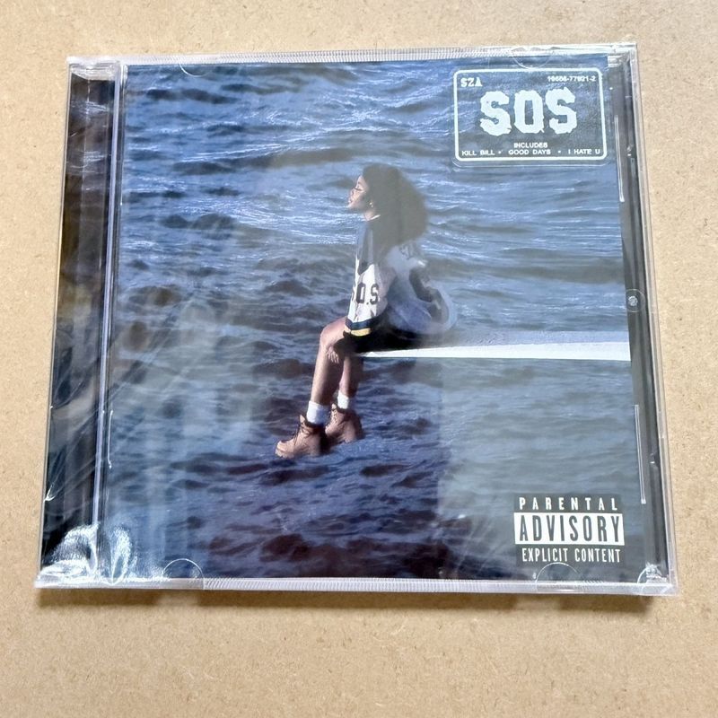 American R & B SZA SOS CD Album 7.7t