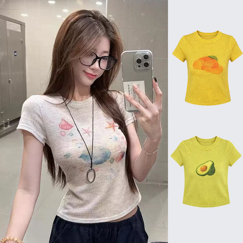 ตลกพิมพ์ทีเสื้อ2026ฤดูร้อนผู้หญิงคอลูกเรือแขนสั้นปกติไหล่สลิมฟิตพืชยอดนิยมน่ารักกราฟิกทีนุ่มระบายอากาศโพลีเอสเตอร์สําหรับทุกวันบีชพรรคสว