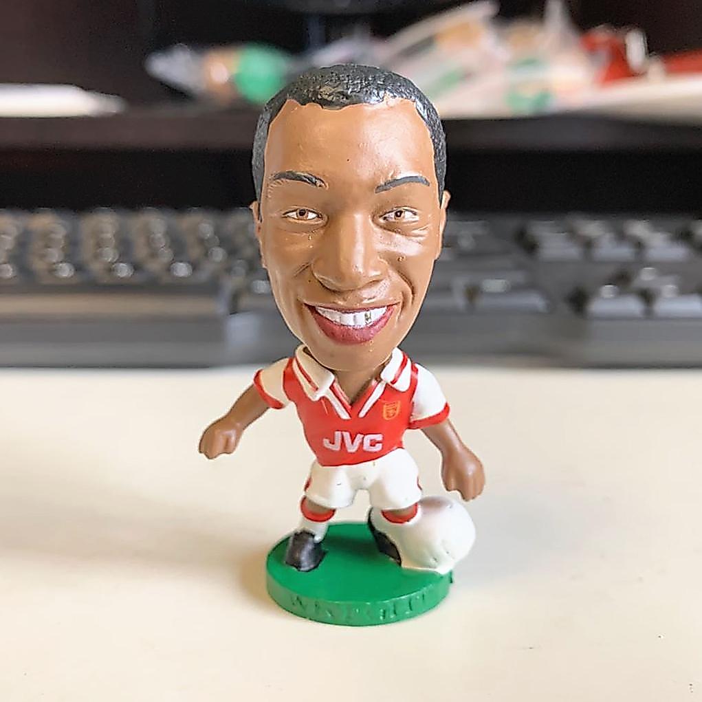 Corinthian Prostars ตุ๊กตาดาวฟุตบอลแท้ Arsenal PL42 Ian Wright