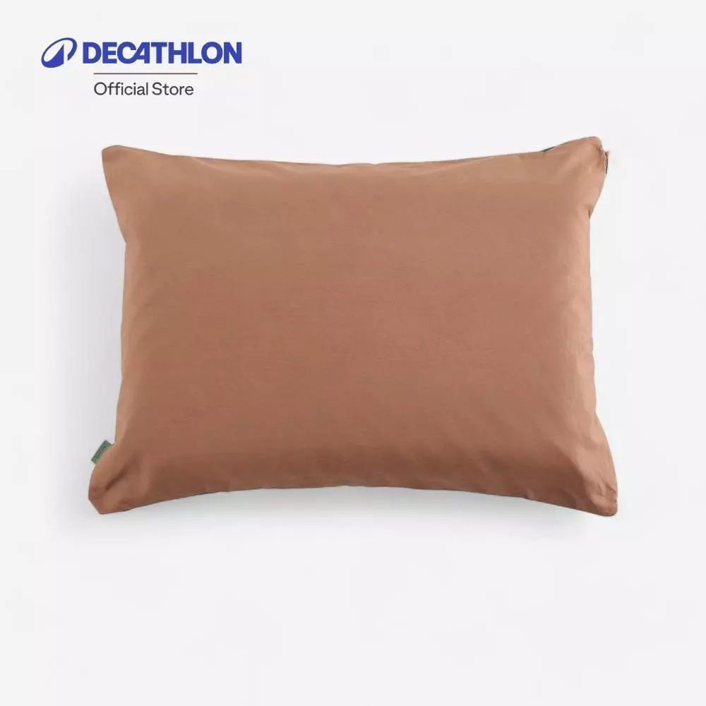 Decathlon Camping Pillow Ultim Comfort หมอนสำหรับการตั้งแคมป์ รุ่น Ultim Comfort - Brown/Green