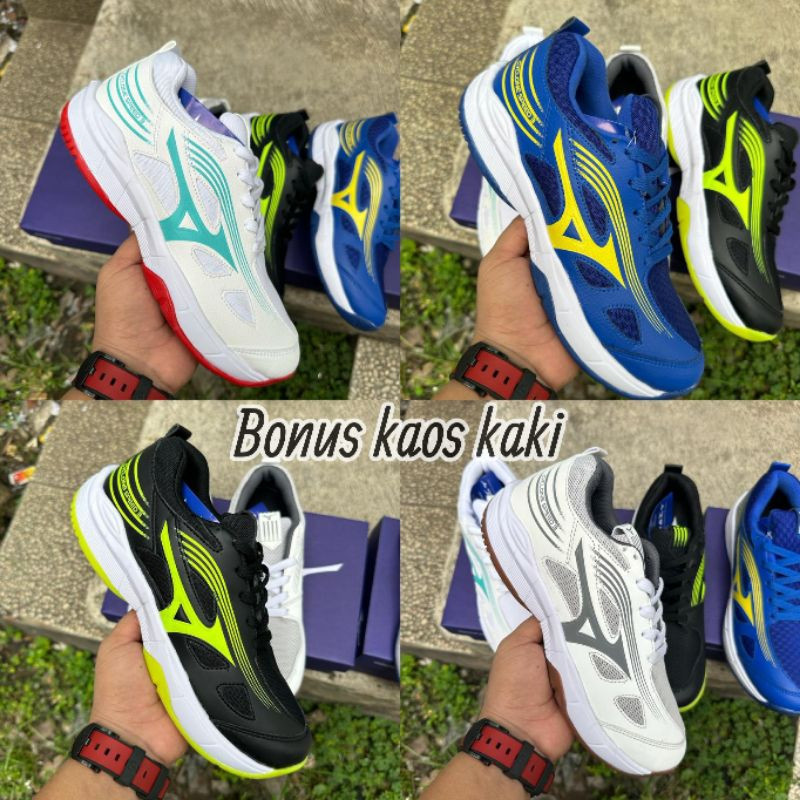 MIZUNO CYCLONE SPEED 3 MENS BADMINTON SHOES MENS BADMINTON SHOES MIZUNO VOLLEYBALL SHOES รองเท้ากีฬา
