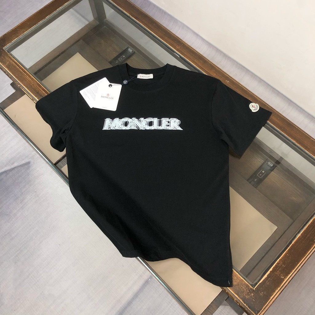 Moncler/Moncler 2026 เสื้อยืดแขนสั้นคอกลมคู่สไตล์ผู้ชายSlim-fit Creativeรอบคอหนา Impervious Contrast