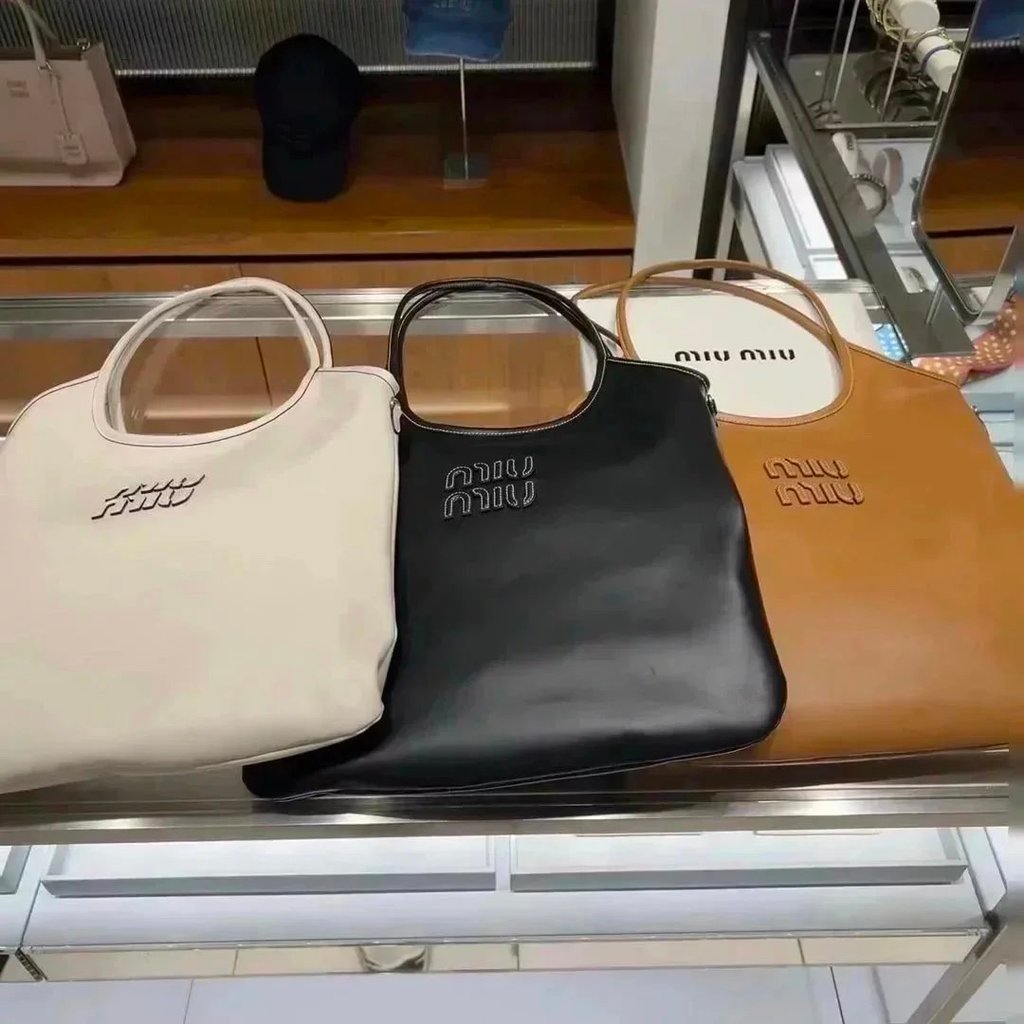 กระเป๋าถือ MIMIU Mumu