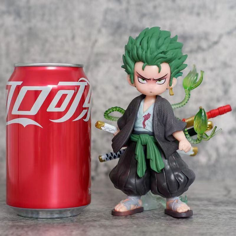 ตุ๊กตาฟิกเกอร์ ตกแต่งฟิกเกอร์ One Piece สินค้า GK รุ่น Q Zoro รูปเดสก์ท็อปน่ารักตกแต่งขนาดเล็ก Zoro 