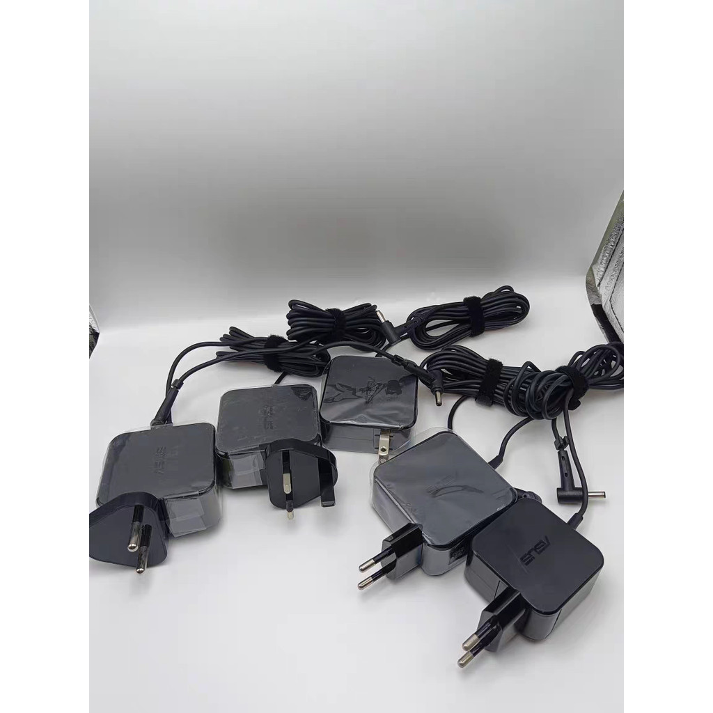 British Standard asus asus RT-BE88U WiFi7 Router BE7200 สายไฟอะแดปเตอร์ 12V 19v