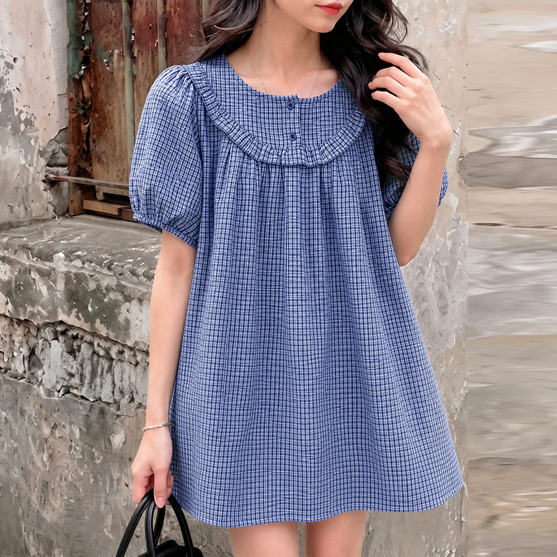Vonda ผู้หญิงเกาหลี Girlish Comfort Retro ลายสก๊อตทอตกแต่งปุ่มเดียวรอบคอ Peter Pan Collar พัฟแขนสั้น Ruffle หลวมชุดสาย — صورة 6