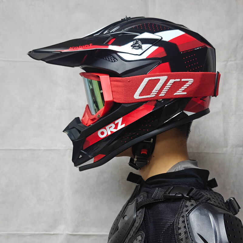 หมวกกันน็อคออฟโรด Unisex สำหรับมอเตอร์ไซค์และจักรยานเสือภูเขา สไตล์ Racing และ Downhill HT99 Z19W