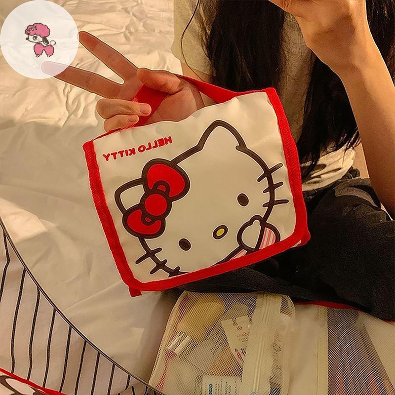 GRL Sanrio Hello Kitty กระเป๋าเครื่องสําอางการ์ตูนน่ารักความจุขนาดใหญ่พับกระเป๋าเดินทาง Kawaii แบบพก